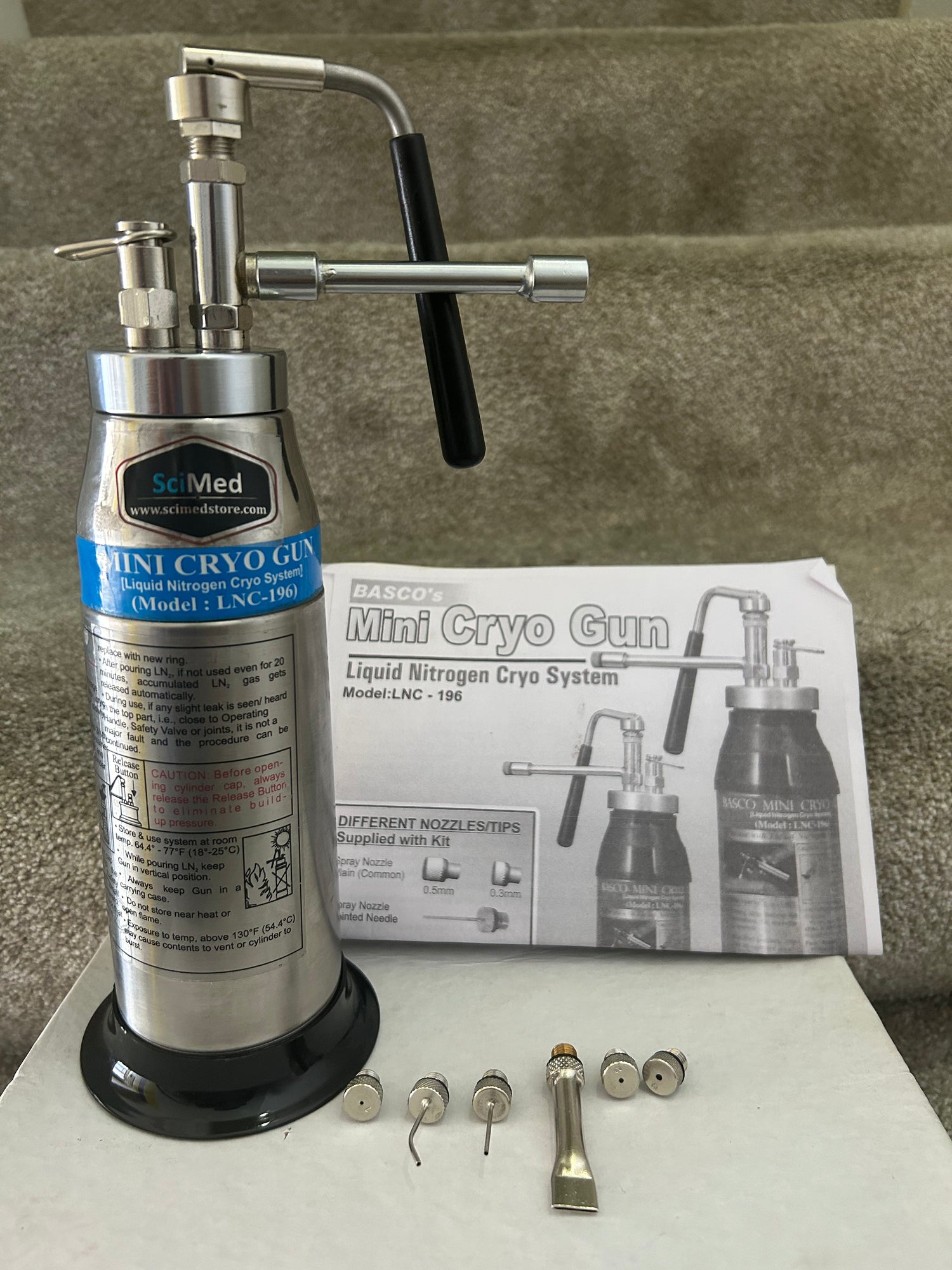 Mini Cryogun Cryo Sprayer Cryo Can Liquid Nitrogen Spray For Dermatology With 6 Freezer Head and 3 years warranty - SciMed Store
