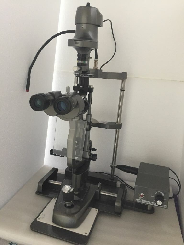 Optical Slit Lamp Haag-Streit Biomicroscope 2 Step Magnification